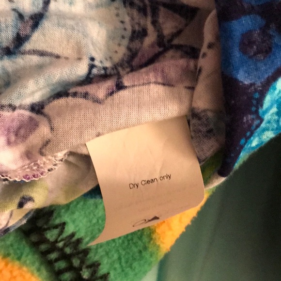 Flower Print Top - Picture 4 of 4